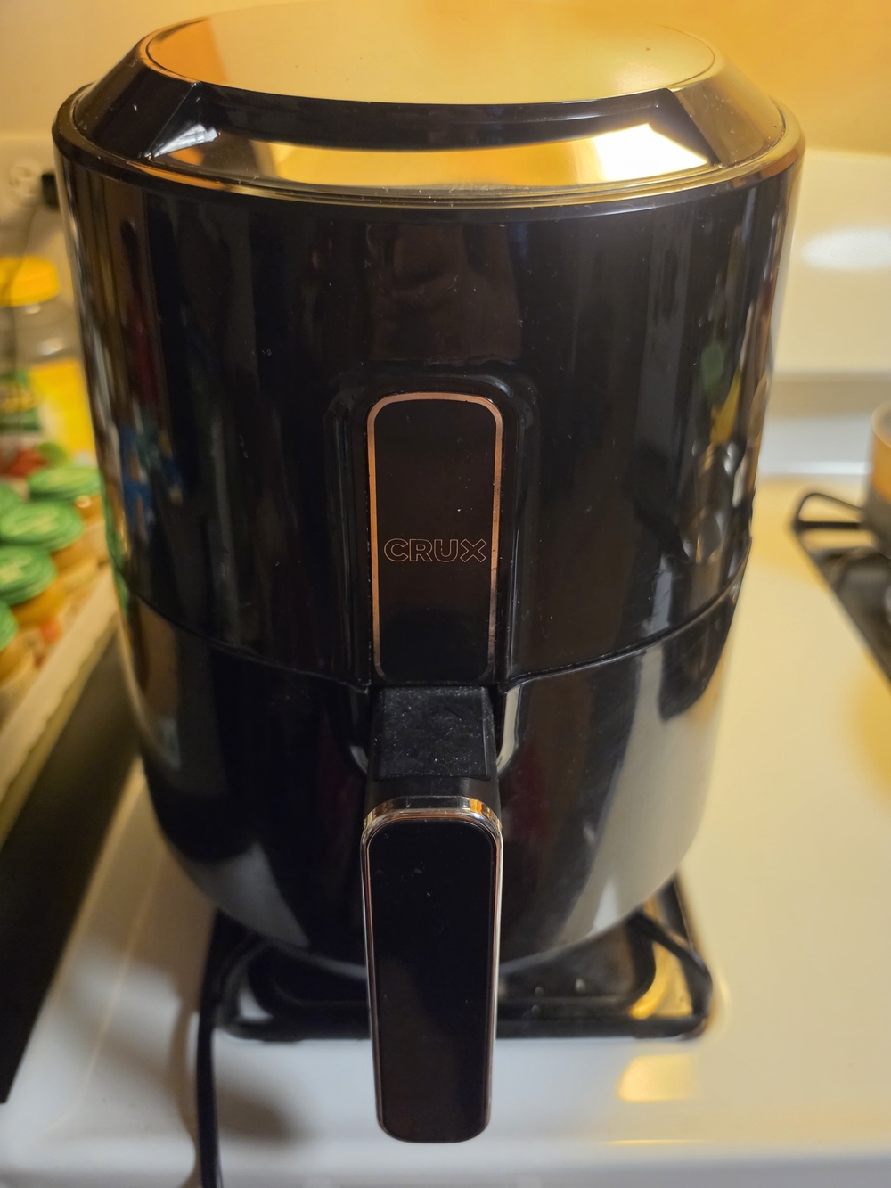 Black Air Fryer - Compact Home Dining Appliance